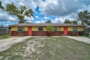 3027 46th Ave W, Bradenton, FL 34207 - Photo 1