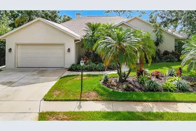 8047 Desoto Woods Drive, Sarasota, FL 34243 - Photo 1