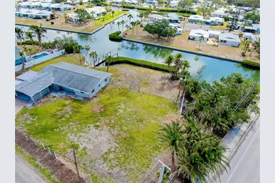 104 Pops Lane, Nokomis, FL 34275 - Photo 1