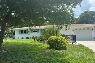 5325 Murdock Ave, Sarasota, FL 34231 - Photo 1