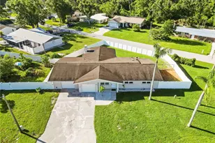 5200 Malaga Ave, Sarasota, FL 34235 - Photo 1