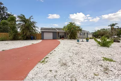 4303 83rd Street W, Bradenton, FL 34209 - Photo 1