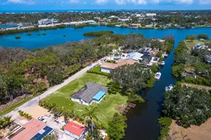 606 Bittner Blvd, Nokomis, FL 34275 - Photo 1