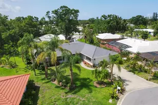 3313 Pembrook Dr, Sarasota, FL 34239 - Photo 1