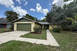 5032 81st Ave Terrace E, Sarasota, FL 34243 - Photo 1