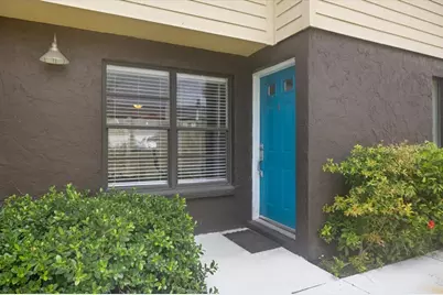 960 Highland Street #B-9, Sarasota, FL 34234 - Photo 1