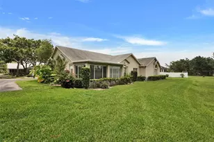 1112 Golfview Woods Dr, Sun City Center, FL 33573 - Photo 1