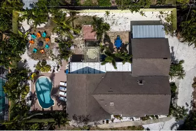 8709 9th Avenue NW, Bradenton, FL 34209 - Photo 1