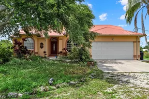 6805 225th St E, Bradenton, FL 34211 - Photo 1