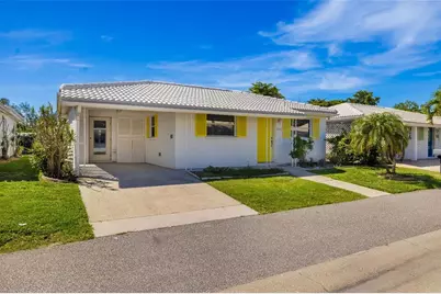 564 Spanish Drive N, Longboat Key, FL 34228 - Photo 1