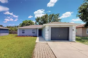 1707 24th St E, Palmetto, FL 34221 - Photo 1