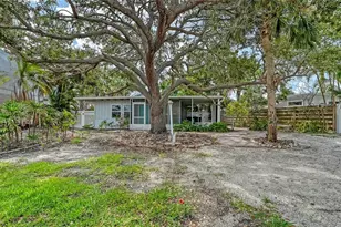 5531 Calle Del Verano, Sarasota, FL 34242 - Photo 1