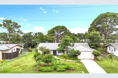 408 67th Avenue W, Bradenton, FL 34207 - Photo 1