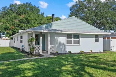 5718 Magnolia Street N, Saint Petersburg, FL 33703 - Photo 1