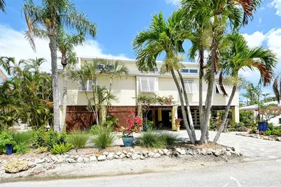701 Marbury Lane, Longboat Key, FL 34228 - Photo 1