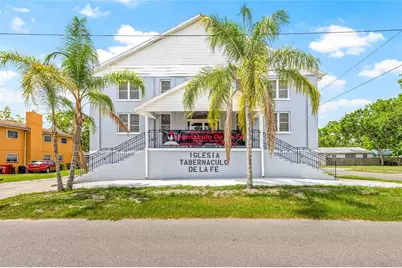 911 E Warren Street, Plant City, FL 33563 - Photo 1