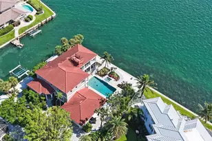 585 Gunwale Ln, Longboat Key, FL 34228 - Photo 1