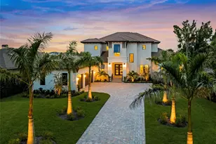 1109 Bayshore Rd, Nokomis, FL 34275 - Photo 1