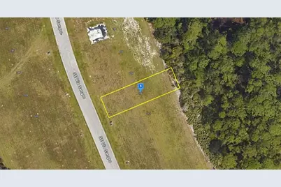 208 SE Via Sangro, Port Saint Lucie, FL 34952 - Photo 1