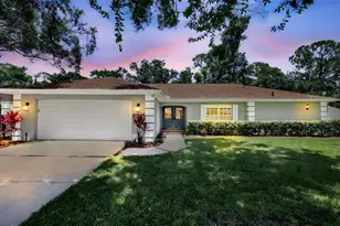 8003 Conservatory Dr, Sarasota, FL 34243 - Photo 1