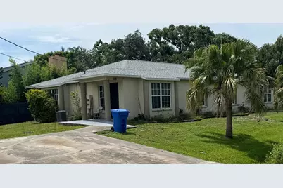 201 8th Street NE #201 / 203, Ruskin, FL 33570 - Photo 1