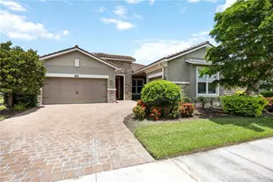 11680 Tapestry Ln, Venice, FL 34292 - Photo 1