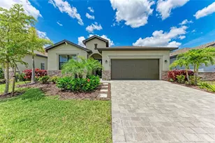 19765 Fishhawk Trl, Venice, FL 34293 - Photo 1