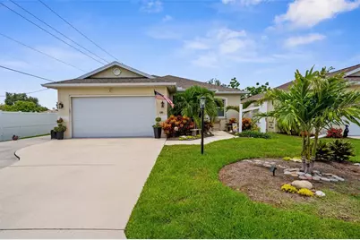 5301 Colony Meadows Lane, Sarasota, FL 34233 - Photo 1