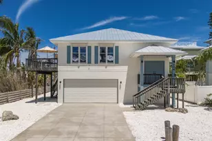 104 77th St, Holmes Beach, FL 34217 - Photo 1