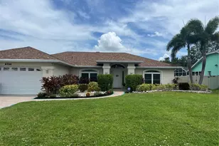 4703 35th Ct E, Bradenton, FL 34203 - Photo 1