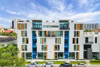 1558 4th Street #402, Sarasota, FL 34236 - Photo 1