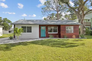 151 80th Ave NE, Saint Petersburg, FL 33702 - Photo 1