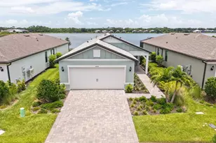 6476 Silverstar Dr, Sarasota, FL 34240 - Photo 1