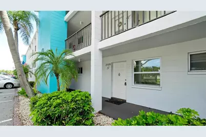 2509 Flamingo Boulevard #L7, Bradenton, FL 34207 - Photo 1