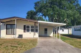 5521 Barbara St, Zephyrhills, FL 33542 - Photo 1