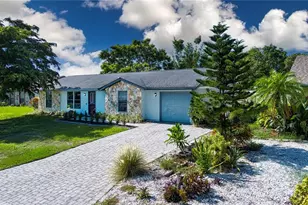 6501 34th Ave W, Bradenton, FL 34209 - Photo 1