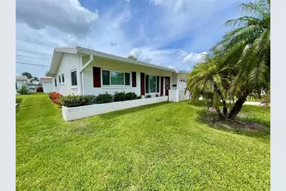 3856 101st Terrace N #3856, Pinellas Park, FL 33782 - Photo 1