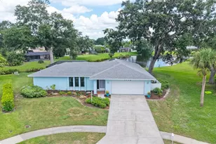 1402 Palmwood Dr, Sarasota, FL 34232 - Photo 1