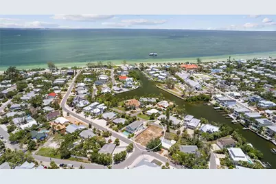 132 Crescent Drive, Anna Maria, FL 34216 - Photo 1