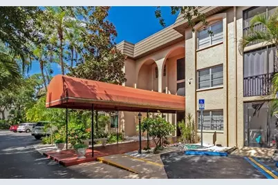 3700 S Osprey Avenue #204, Sarasota, FL 34239 - Photo 1