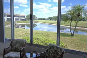 7193 W Country Club Dr N, Sarasota, FL 34243 - Photo 1