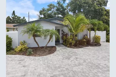 1041 S Tuttle Avenue, Sarasota, FL 34237 - Photo 1