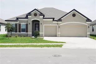 2229 Citrus Breeze Dr, Bradenton, FL 34208 - Photo 1