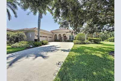 324 165th Court NE, Bradenton, FL 34212 - Photo 1