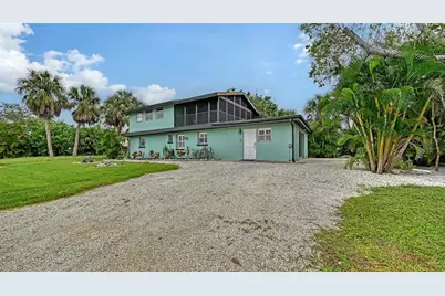 560 Cedar Street, Longboat Key, FL 34228 - Photo 1