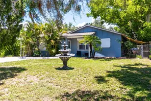 942 Tarpon Ave, Sarasota, FL 34237 - Photo 1