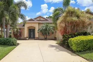 7914 Edmonston Cir, Bradenton, FL 34201 - Photo 1