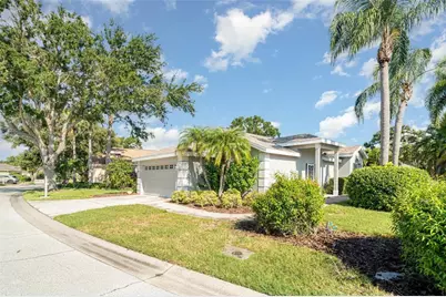 7395 Eleanor Circle, Sarasota, FL 34243 - Photo 1