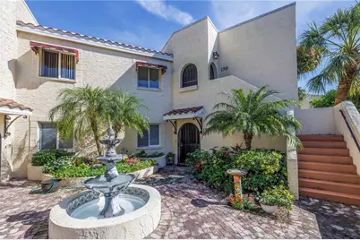 6101 34th Street W #19H, Bradenton, FL 34210 - Photo 1