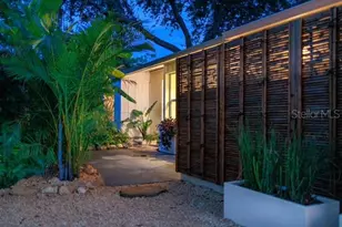 2040 Palm Terrace, Sarasota, FL 34231 - Photo 1